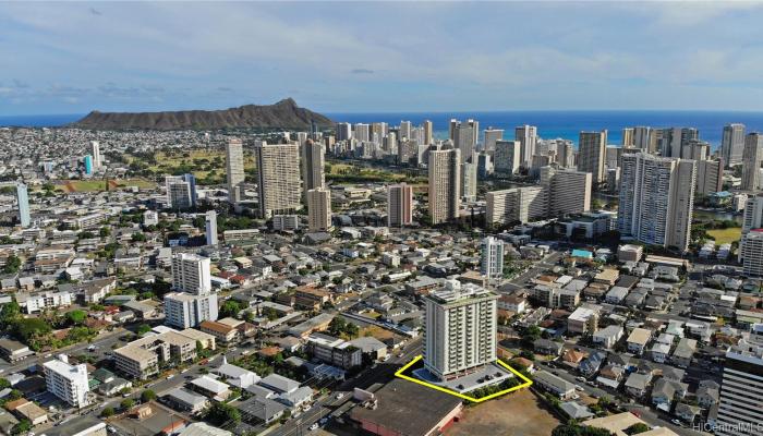 Scenic Towers condo # 11G, Honolulu, Hawaii - photo 1 of 25