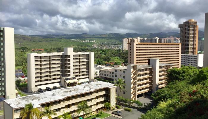 Lakeview Royal condo # 1006, Honolulu, Hawaii - photo 1 of 10