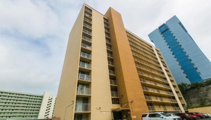 Lakeview Royal condo # 706, Honolulu, Hawaii - photo 1 of 20