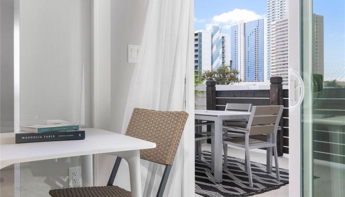 The Block 803 Waimanu condo # 512, Honolulu, Hawaii - photo 1 of 18
