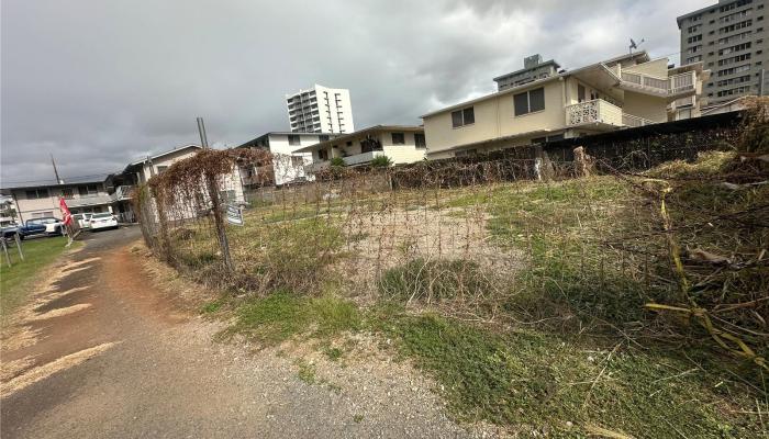 804 Kaaloa Street  Honolulu, Hi vacant land for sale - photo 1 of 6