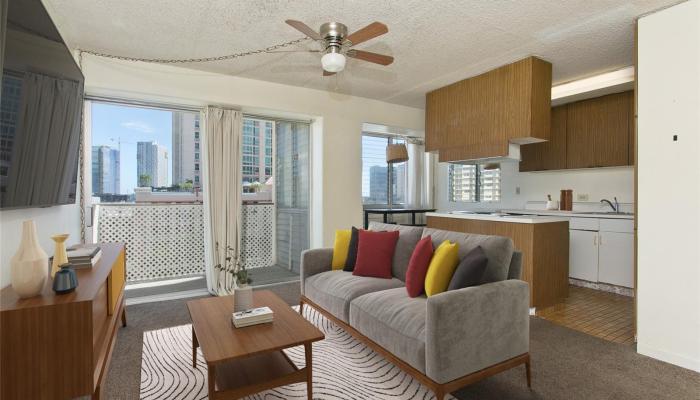 King Manor condo # 907, Honolulu, Hawaii - photo 1 of 16