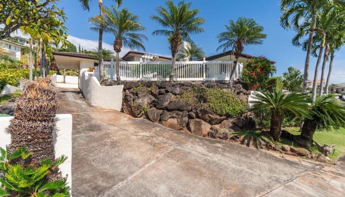 824 Ikena Circle Honolulu - Rental - photo 1 of 1