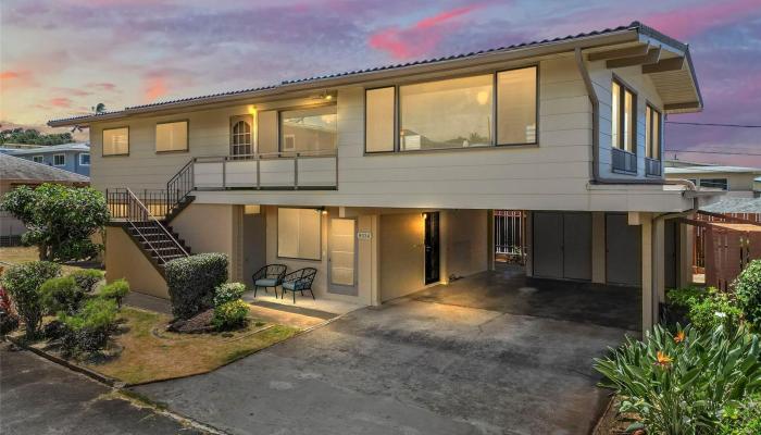 833-A  7th Ave Kaimuki, Diamond Head home - photo 1 of 24