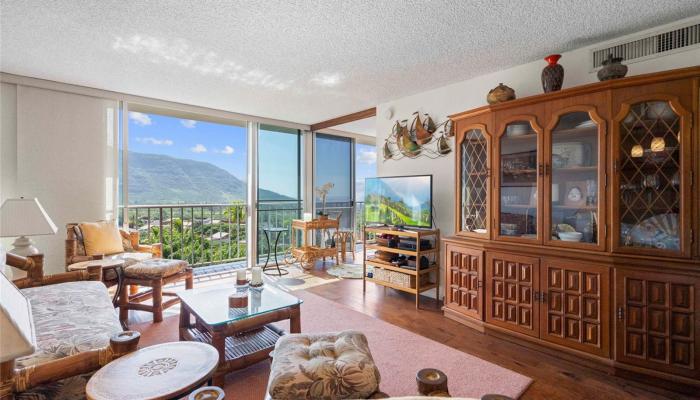 Makaha Valley Towers condo # B607, Waianae, Hawaii - photo 1 of 1