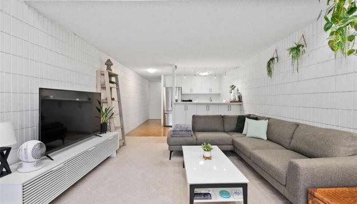 Crystal Park condo # 508, Honolulu, Hawaii - photo 1 of 1