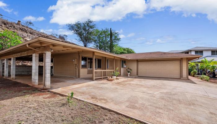 87-415  Waiolu Place Maili, Leeward home - photo 1 of 20