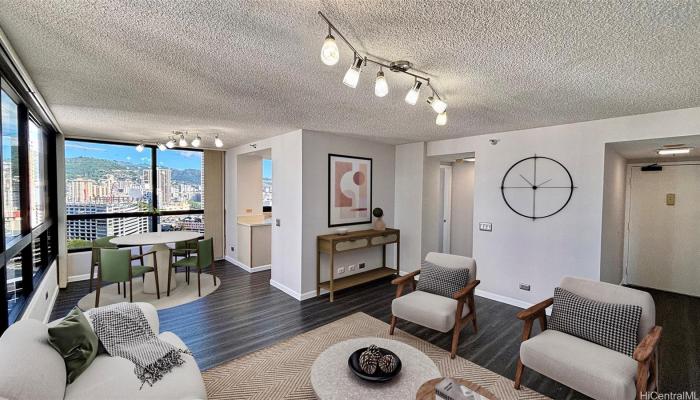 Royal Capitol Plaza condo # 2405, Honolulu, Hawaii - photo 1 of 19