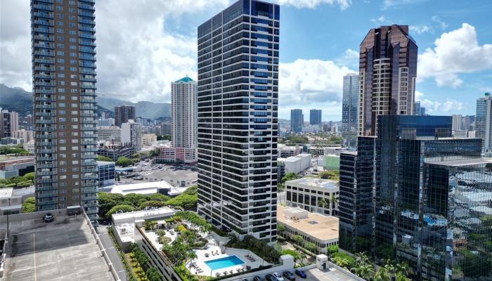 Royal Capitol Plaza condo # 3208, Honolulu, Hawaii - photo 1 of 1