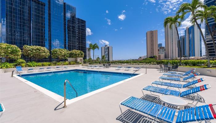 Royal Capitol Plaza condo # 705, Honolulu, Hawaii - photo 1 of 1