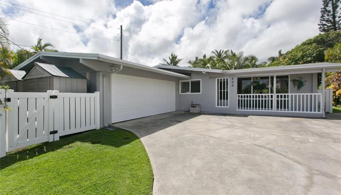 888  Akiu Place Enchanted Lake, Kailua home - photo 1 of 24