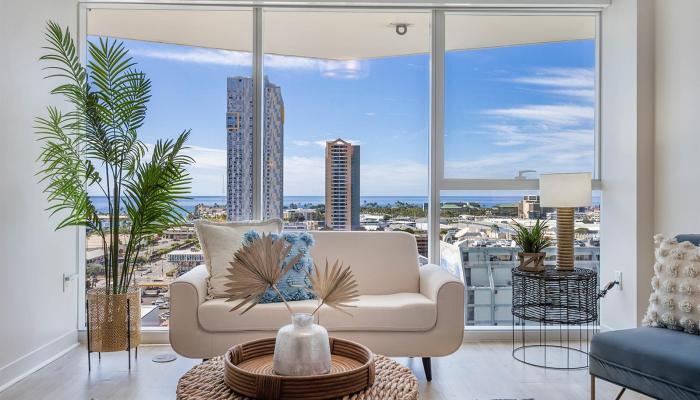 Symphony Honolulu condo # 1706, Honolulu, Hawaii - photo 1 of 1