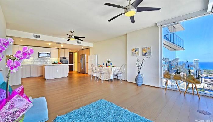 Symphony Honolulu condo # 4110, Honolulu, Hawaii - photo 1 of 1