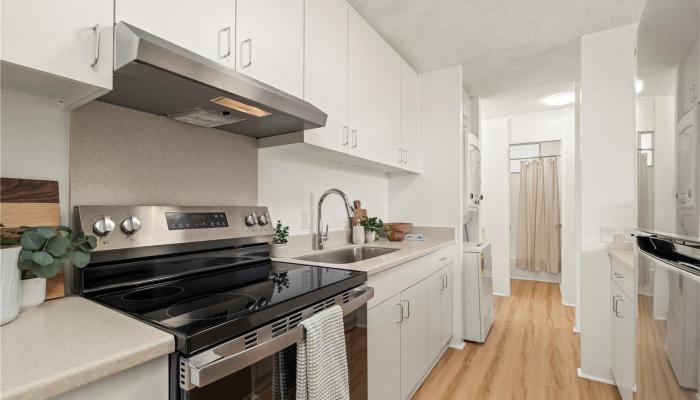 Lakeside West condo # 101, Honolulu, Hawaii - photo 1 of 1