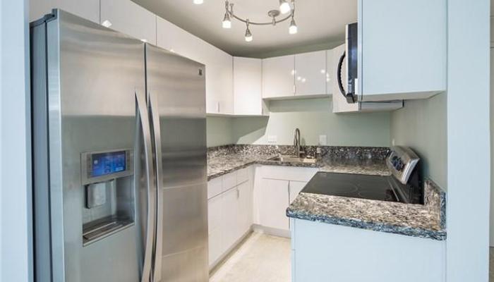 909 Kahuna Ln Honolulu - Rental - photo 1 of 8