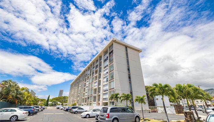 Holiday Parkway condo # 607, Honolulu, Hawaii - photo 1 of 1