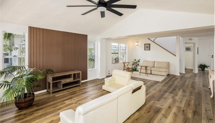 91-1019  Hiluhilu Street Kapolei, Ewaplain home - photo 1 of 1