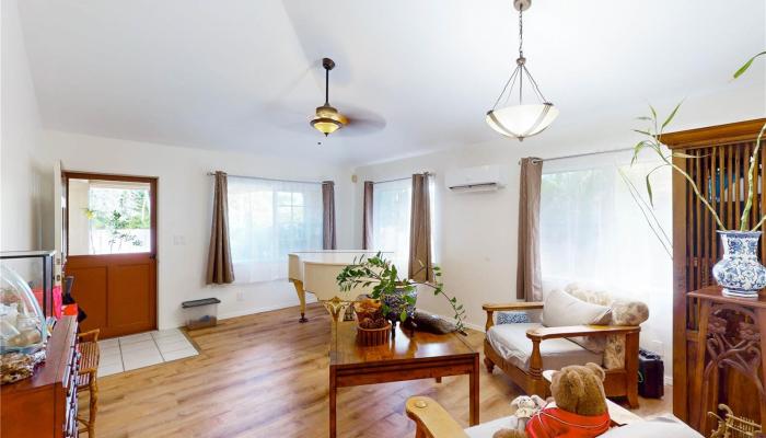 91-1022  Hokuwekiu Street Kapolei-aeloa, Ewaplain home - photo 1 of 25