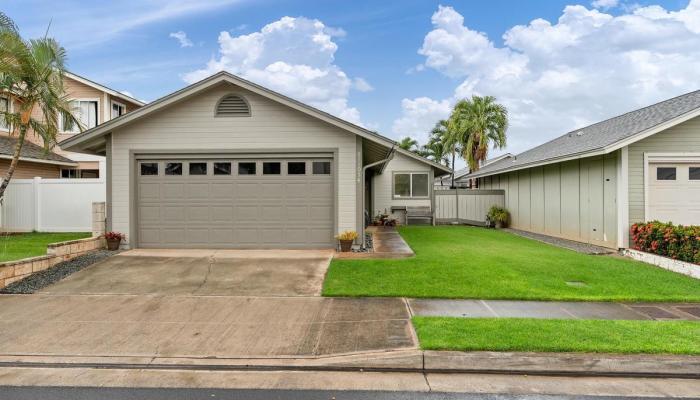 91-1054  Pohahawai Place Ewa Gen Soda Creek, Ewaplain home - photo 1 of 1