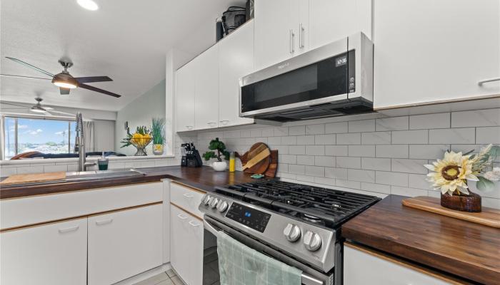 Kekuilani Villas condo # 907, Kapolei, Hawaii - photo 1 of 24