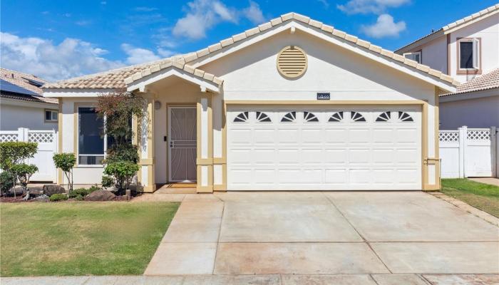 91-1553  Kuhiawaho Place Ewa Gen Trovare, Ewaplain home - photo 1 of 1