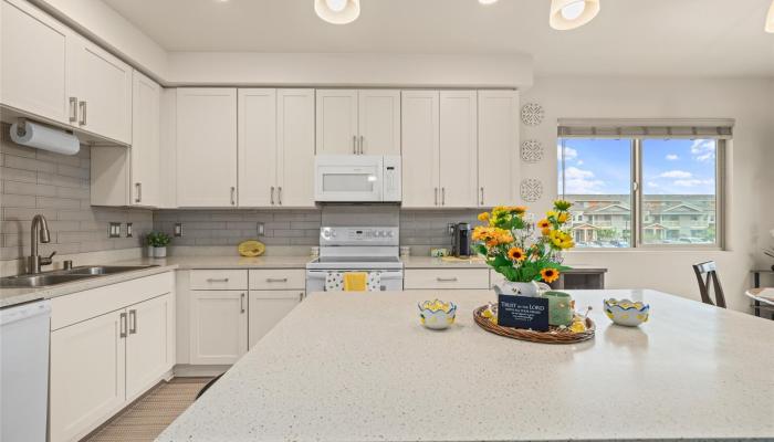 Kohina at Hoopili condo # 412, Ewa Beach, Hawaii - photo 1 of 25