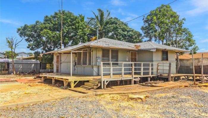 91-454  Papipi Rd Ewa Beach, Ewaplain home - photo 1 of 22