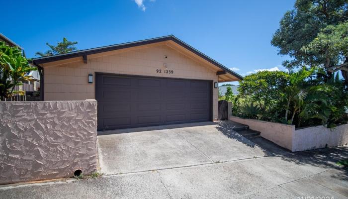 92-1239 Hookeha St Kapolei - Rental - photo 1 of 25