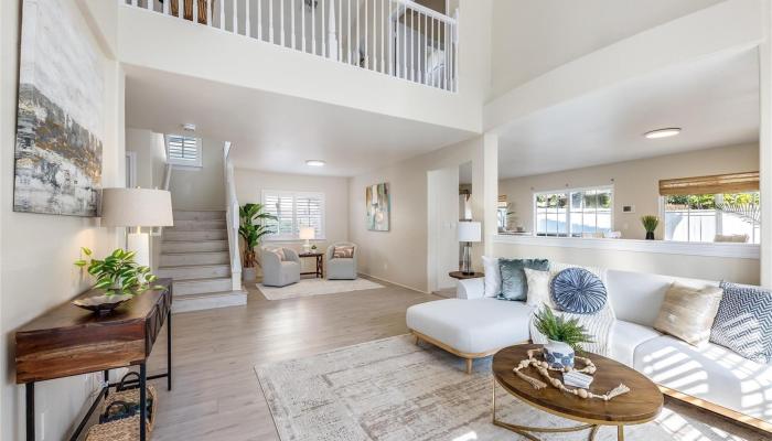 92-6082  Nemo Street Makakilo-royal Ridge, Makakilo home - photo 1 of 1