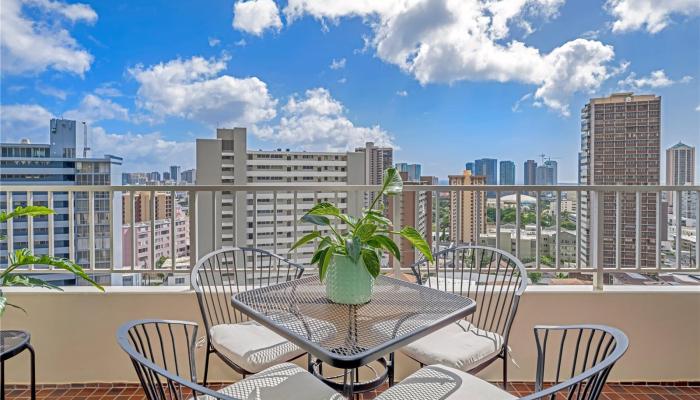 Prospect Tower Apts condo # 604, Honolulu, Hawaii - photo 1 of 1