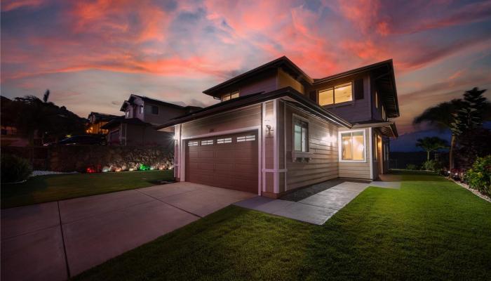 92-735  Welo Street Makakilo-kahiwelo, Makakilo home - photo 1 of 25