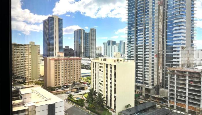 Hale Kaheka condo # 1502, Honolulu, Hawaii - photo 1 of 3