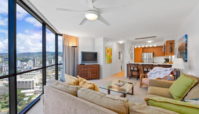 Hale Kaheka condo # 3502, Honolulu, Hawaii - photo 1 of 1