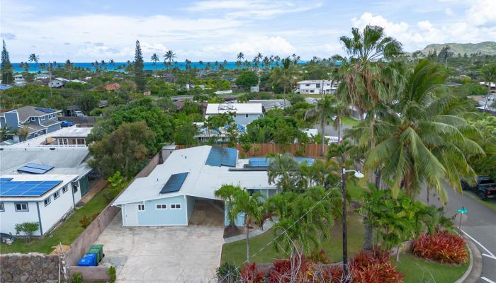 936  Mokapu Blvd Kalaheo Hillside, Kailua home - photo 1 of 24