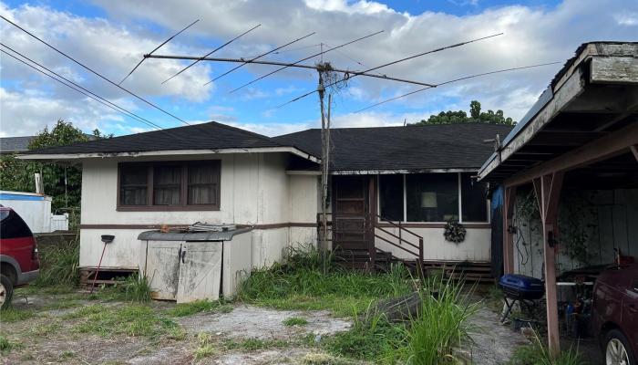 940  Lemi Street Wahiawa Park, Central home - photo 1 of 1