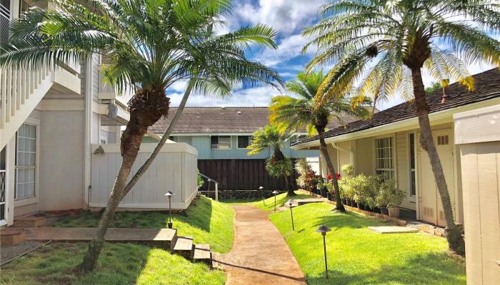 94-1053 Oli Loop townhouse # F8, Waipahu, Hawaii - photo 1 of 1