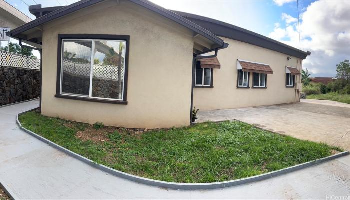 94-1088  Farrington Hwy Waipahu Triangle, Waipahu home - photo 1 of 20