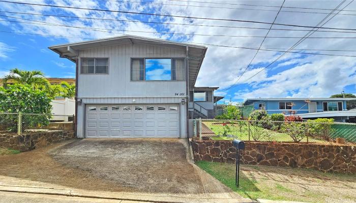 94-1101  Awaiki Street Waipahu-lower, Waipahu home - photo 1 of 1