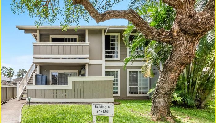 Gentry Waipio townhouse # 17U, Waipahu, Hawaii - photo 1 of 1