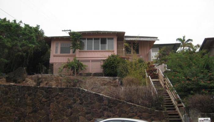 942  Lolena Street Alewa Heights, Honolulu home - photo 1 of 9