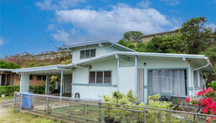 94-453  Apowale Street Waipahu Gardens, Waipahu home - photo 1 of 1