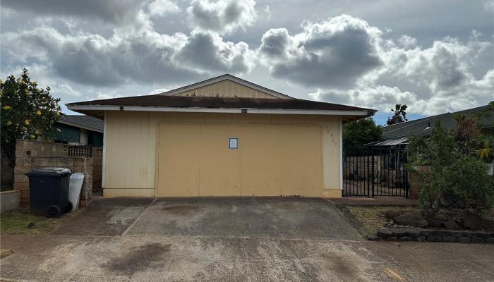 94-487  Palai St Village Park, Waipahu home - photo 1 of 20