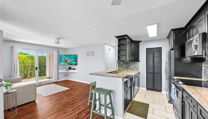 Waikele AOA townhouse # B104, Waipahu, Hawaii - photo 1 of 25