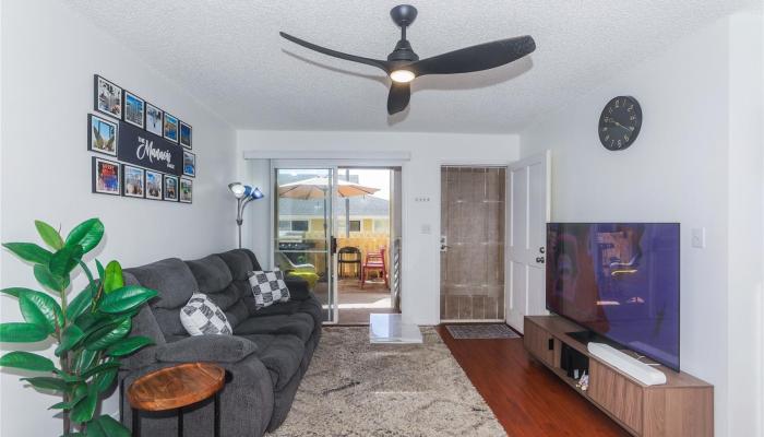 Royal Kunia Community Association townhouse # 22-101, Waipahu, Hawaii - photo 1 of 18