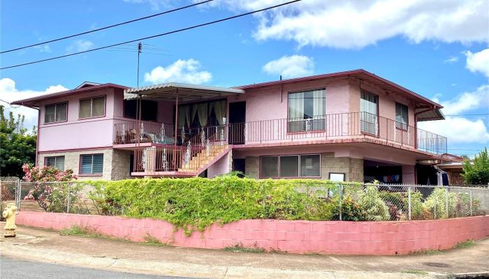 94-560  Kahuanani Street Waipahu Triangle, Waipahu home - photo 1 of 1