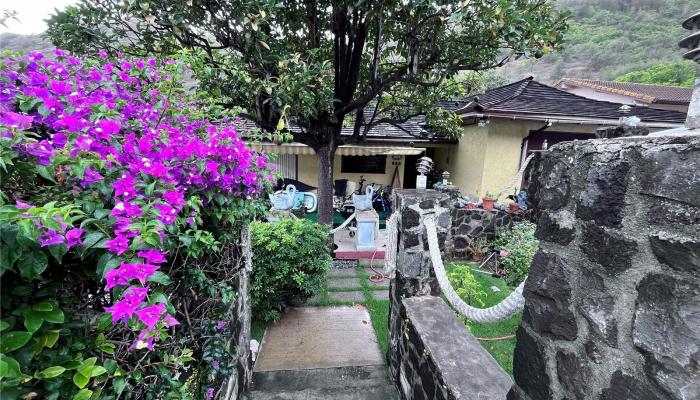 950  Hahaione Street Hahaione-upper, Hawaii Kai home - photo 1 of 14