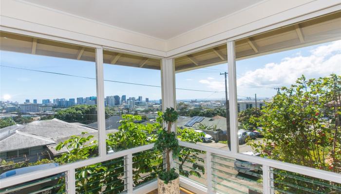 950  Hala Drive Kamehameha Heights, Honolulu home - photo 1 of 1