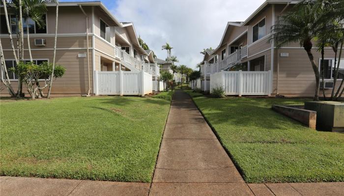Northpointe 1 condo # 28, Mililani, Hawaii - photo 1 of 12