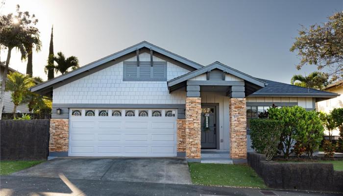 95-1033  Hoama Street Mililani Mauka, Central home - photo 1 of 16