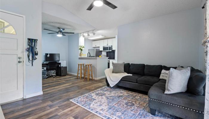 95-510 Wikao Street townhouse # B206, Mililani, Hawaii - photo 1 of 25